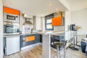 Apartment | Private kitchen - Apartment in Rosas Near Beaches & Nature (Roses)