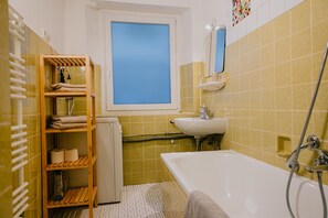 Bathroom - Apartment in Germany Near Scenic Rhine Valley (Koblenz)