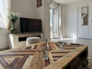 House | Dining