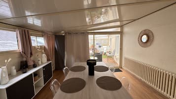 House | Dining
