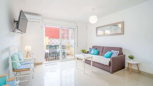 Mobile Home | Living area - House in Empuriabrava Near Aiguamolls Reserve (Castello d'Empuries)