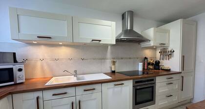 Urban Base in Le Mans - Comfort & Services