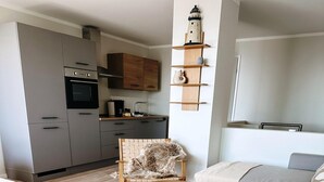 Unclassified image, 3 of 40, button - Apartment in Orth (Fehmarn)