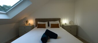 Modern Comfort in the Heart of Le Mans