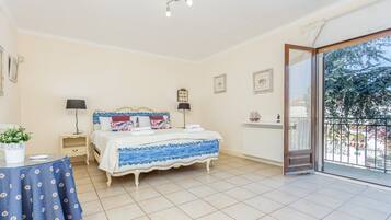 Villa | 3 bedrooms, iron/ironing board
