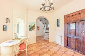 ヴィラ | リビングルーム