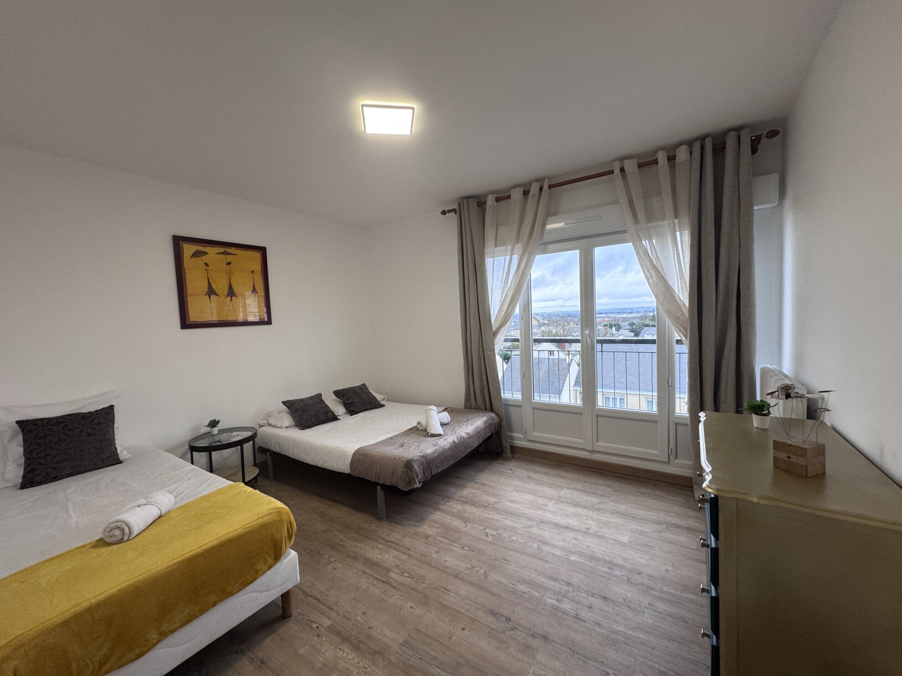 Apartment | 2 bedrooms, iron/ironing board