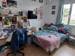 4 Schlafzimmer, Bügeleisen/Bügelbrett, WLAN, Bettwäsche