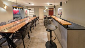 House | Dining