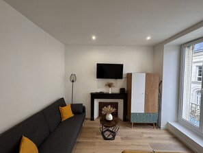 Apartment | Living room