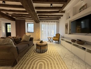 House | Living room