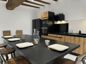 House | Dining