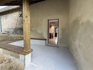 House | Exterior detail