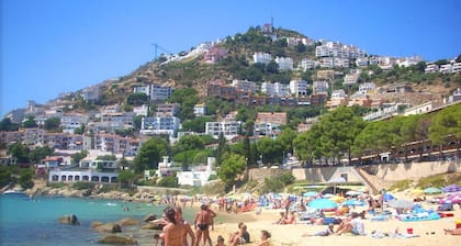 Apartment in Roses Near de la Punta Beach