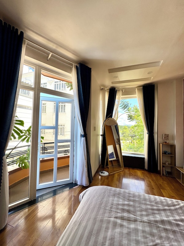 5 chambres, fer et planche Ă repasser, Wi-Fi gratuit, draps fournis