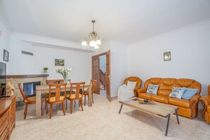 Villa | Living room