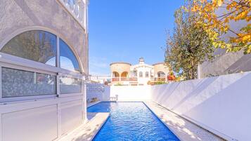 Villa | Pool | Indoor pool, outdoor pool