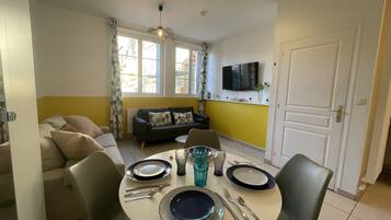 Apartment | Living room