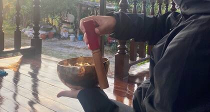 Peaceful Beautiful Living 2-bedroom house in Saraphi with AC, Free WiFi