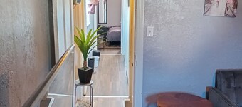 3-bedroom building in charming McKeesport with AC, WiFi,porch