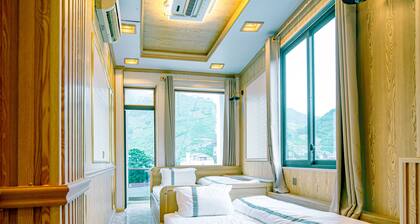 Deluxe Hà Giang Stay with AC, Scenic Views & Private Bath