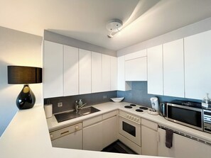 Private kitchen - Apartment in Nieuwpoort Near the Coast (Nieuwpoort)