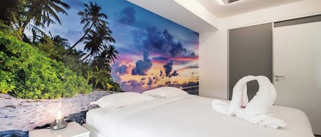 2 chambres, espace de travail pour ordinateur portable