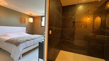 Villa | 5 bedrooms, iron/ironing board
