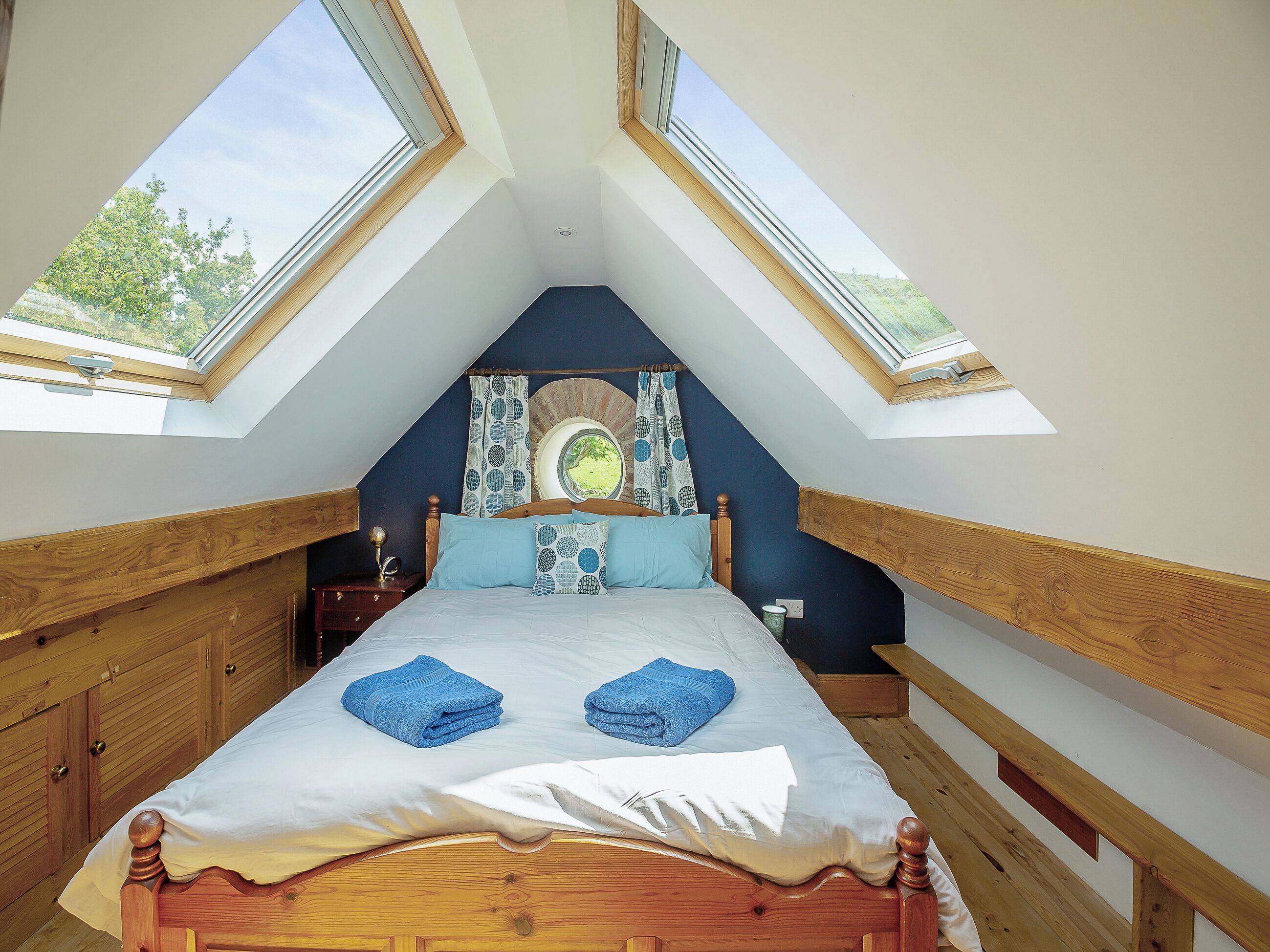 2 bedrooms, free WiFi