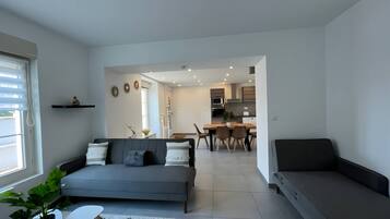 House | Living room
