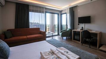Habitación familiar doble, 1 habitación, balcón, vistas al mar