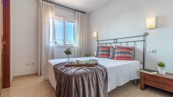 Villa | 5 bedrooms, iron/ironing board