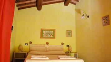 1 bedroom, travel crib, free WiFi