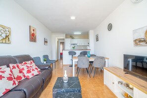 Apartment | Living room