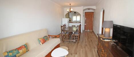 Apartment | Living area