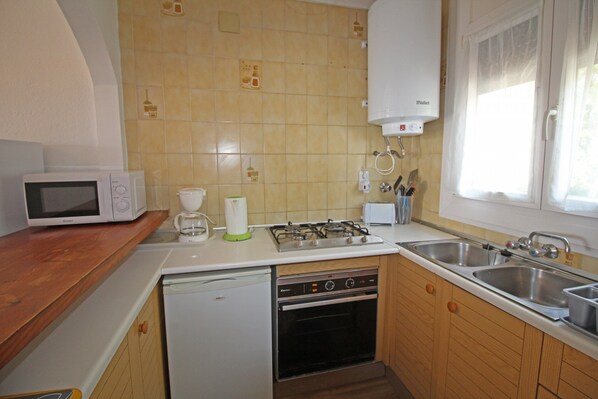 Private kitchen - 0169-port Segre Apartamento con Vista al Canal (Castello d'Empuries)