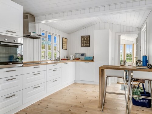 "Thine" - 250m from the sea by Interhome