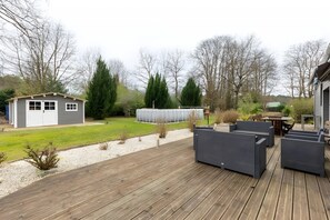 House | Outdoor dining
