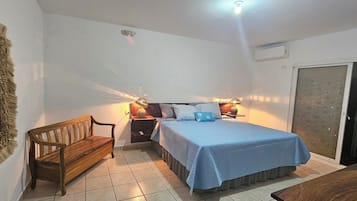 3 Schlafzimmer, Reisekinderbett, kostenloses WLAN, Bettwäsche