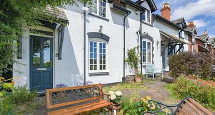 A Peaceful Retreat in the Shropshire Countryside.