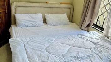 1 bedroom, WiFi, bed sheets, wheelchair access