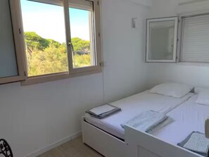 3 camere, Wi-Fi, lenzuola