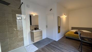 Apartemen | Kamar mandi