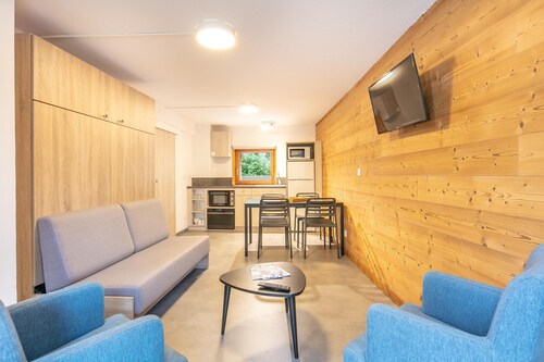 2 Room Apartment 4 People 1 Baby Floor