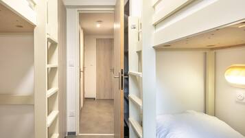 Nhà | 2 phòng ngủ, bộ trải giường