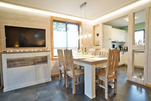 House | Dining