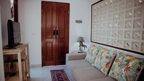 Villa Luxe, 1 chambre, piscine privée, vue piscine | Salle de séjour