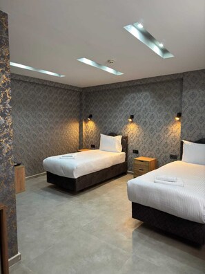Chambre Double Standard, vue ville | Wi-Fi gratuit