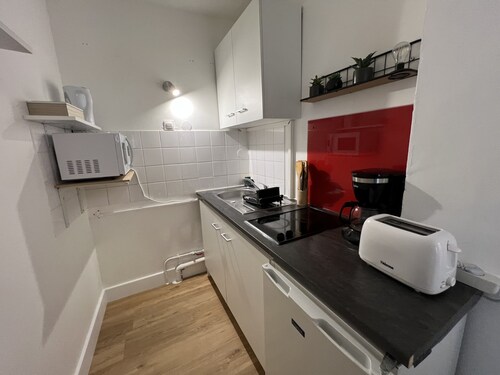 Apartment in Le Mans Near Old Town
