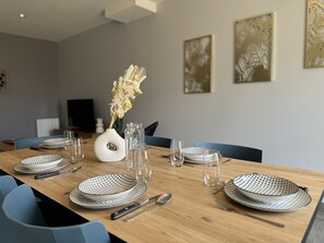 Rumah | Tempat makan